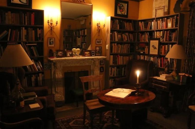 Höstmys med böcker